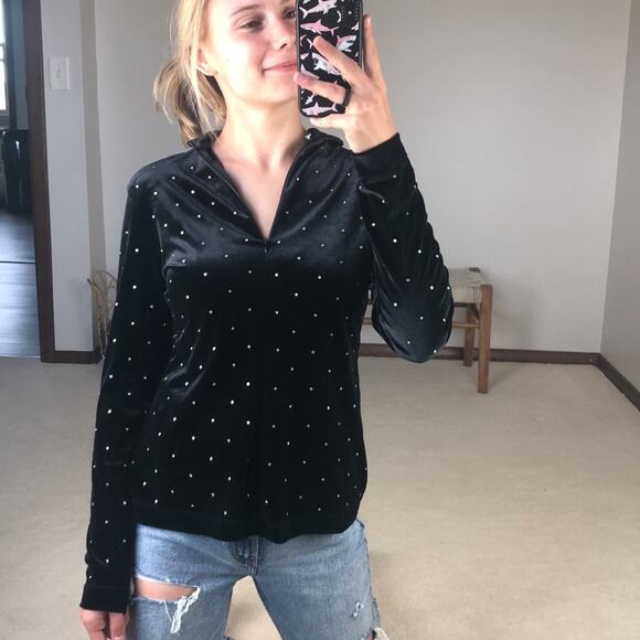 H&M: Quarter Zip Velvet Rhinestoned sweatshirt - Picture 1 of 4